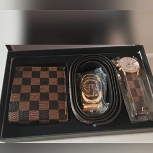 Mans Brown Checkered Wallet and Watch Set